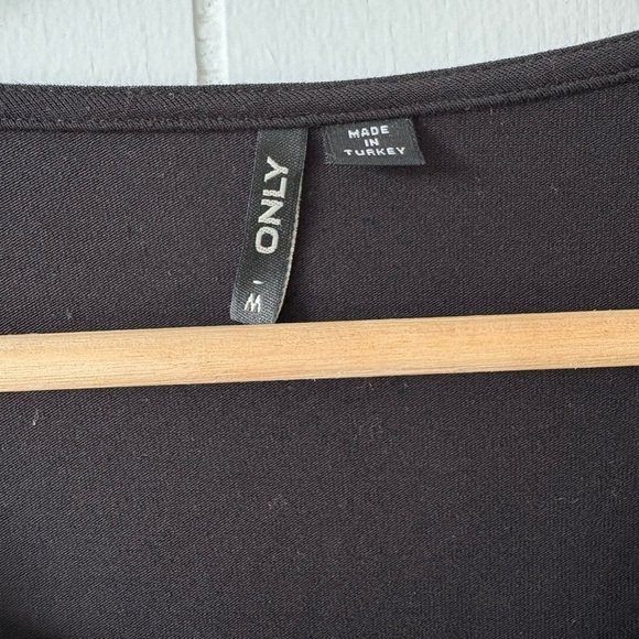 Black Lace-Up Bodysuit | Medium - Picture 4 of 5